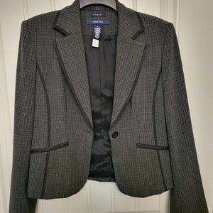 Jones Wear Stretch Size 6 Lined Jacket/Blazer